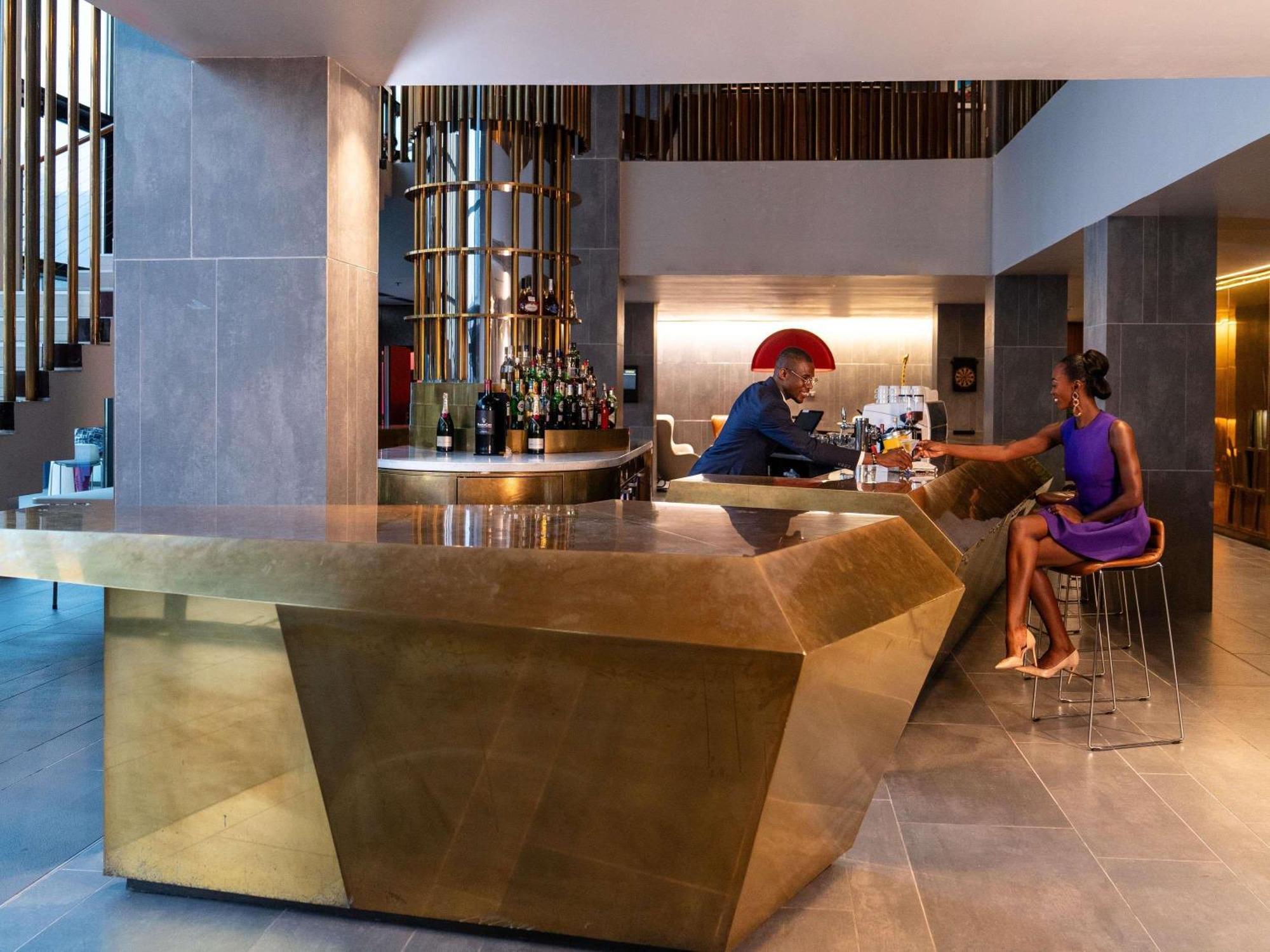 Hotel Pullman Abidjan Exterior foto