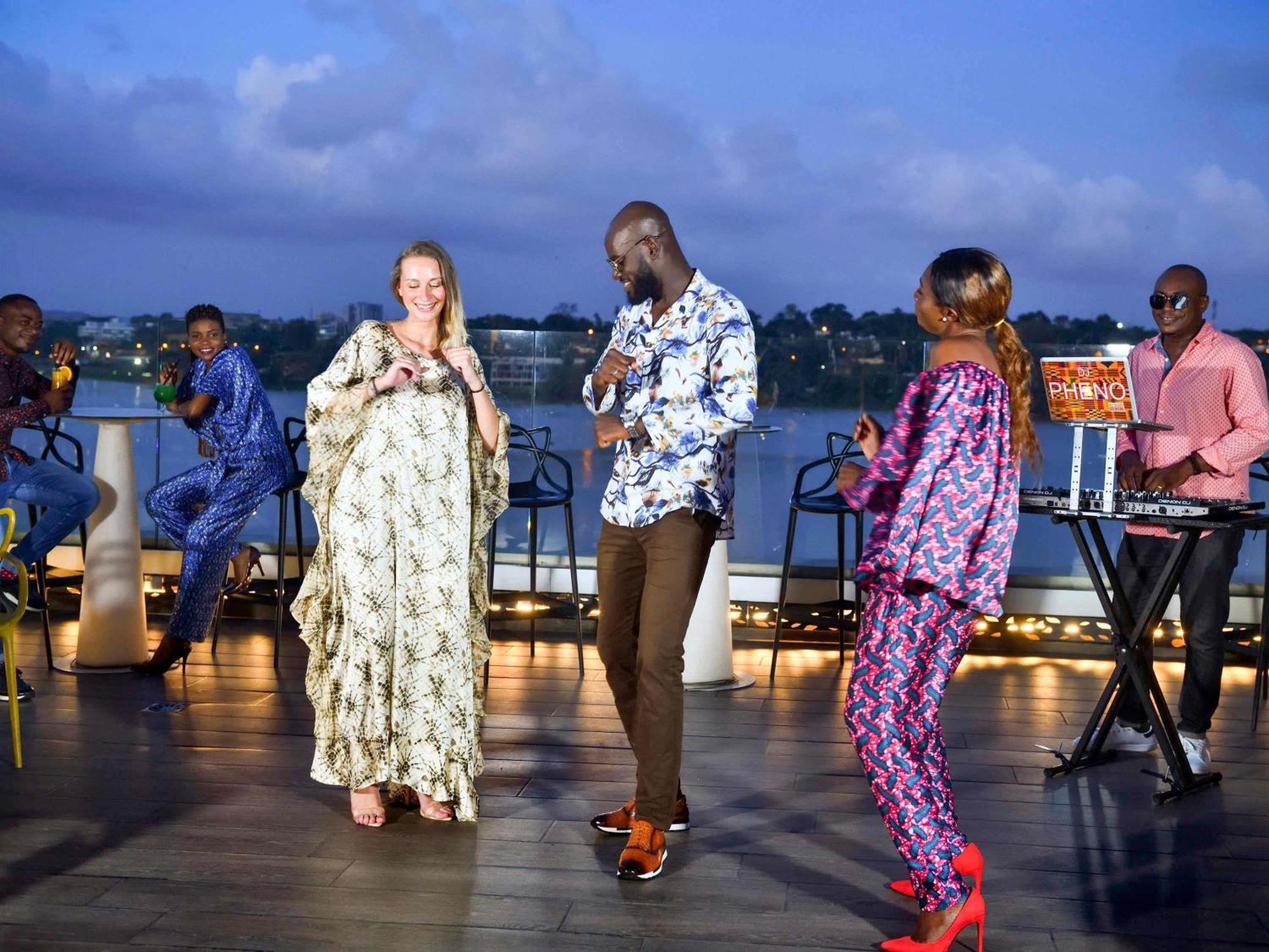 Hotel Pullman Abidjan Exterior foto